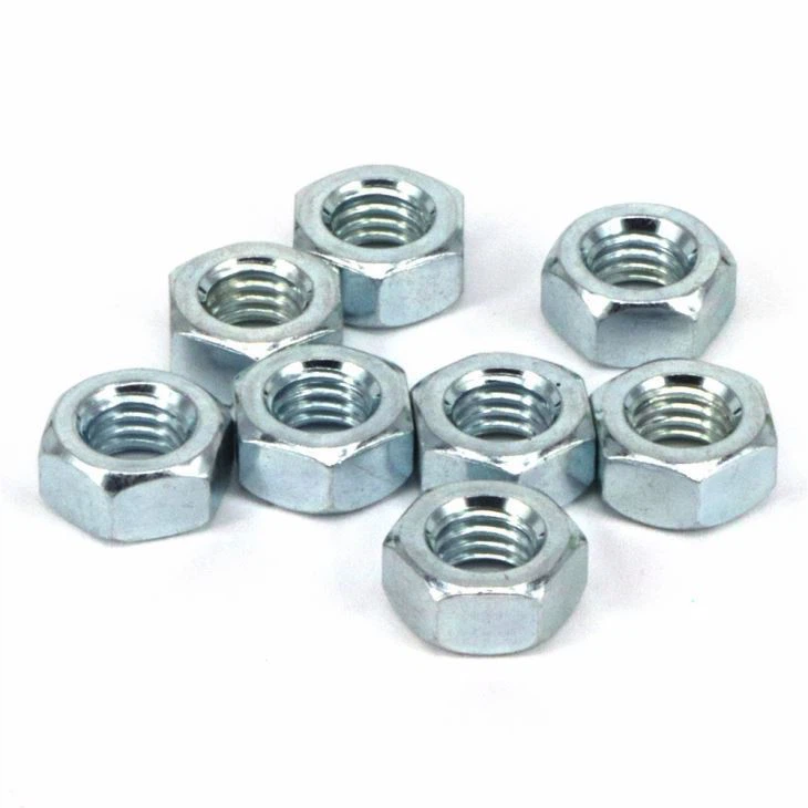 Augstas stiprības sešstūra uzgrieznis